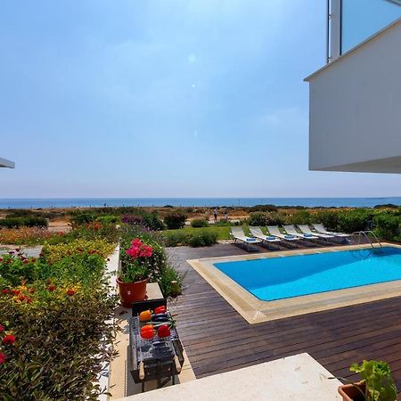 Protaras Beachfront Villa Alia Exterior foto