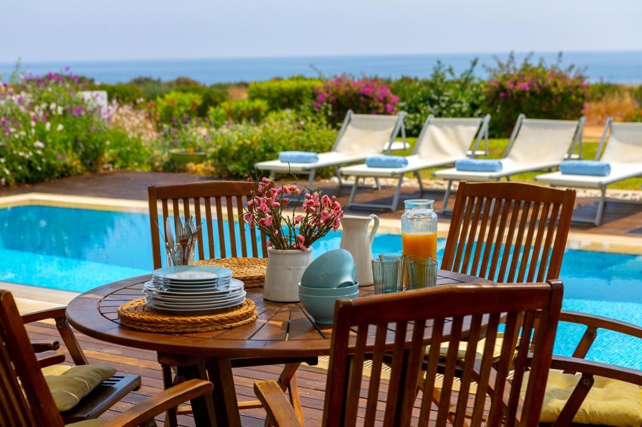 Protaras Beachfront Villa Alia Exterior foto