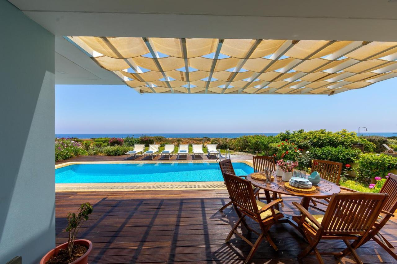 Protaras Beachfront Villa Alia Exterior foto