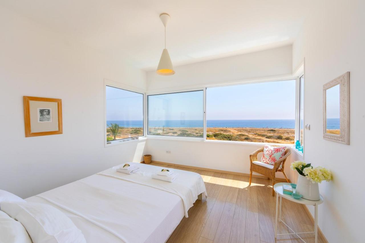 Protaras Beachfront Villa Alia Exterior foto