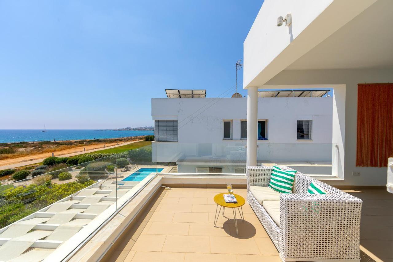 Protaras Beachfront Villa Alia Exterior foto