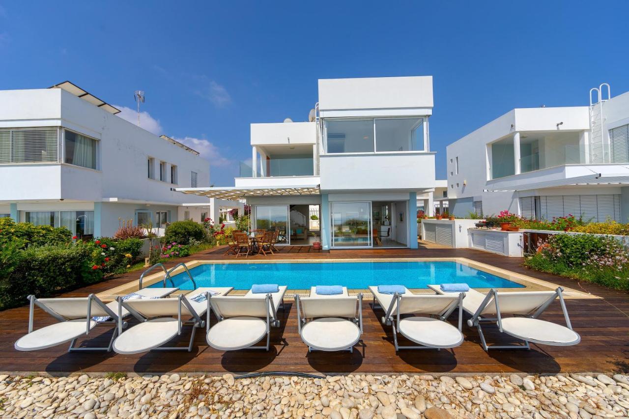Protaras Beachfront Villa Alia Exterior foto