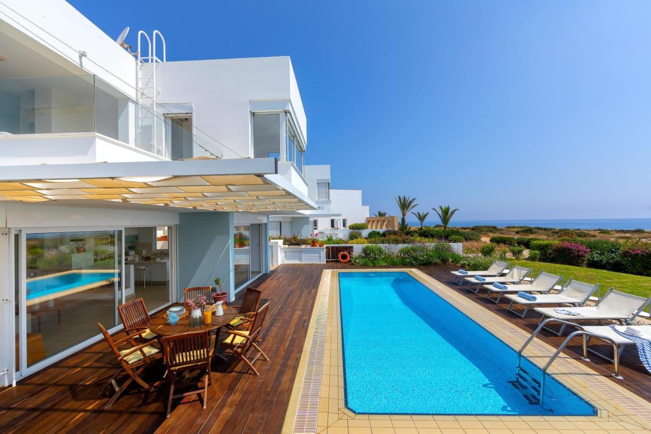Protaras Beachfront Villa Alia Exterior foto