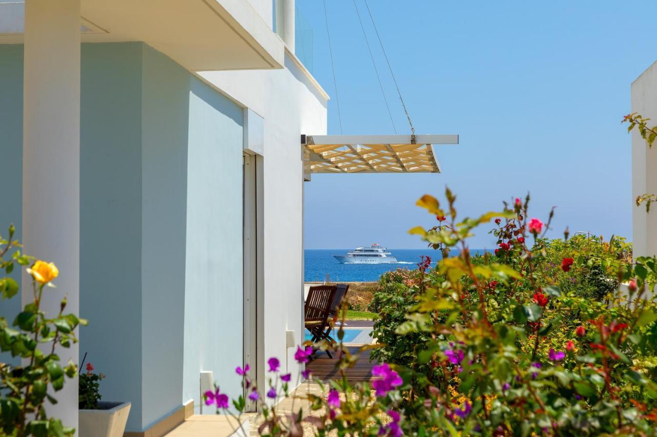 Protaras Beachfront Villa Alia Exterior foto