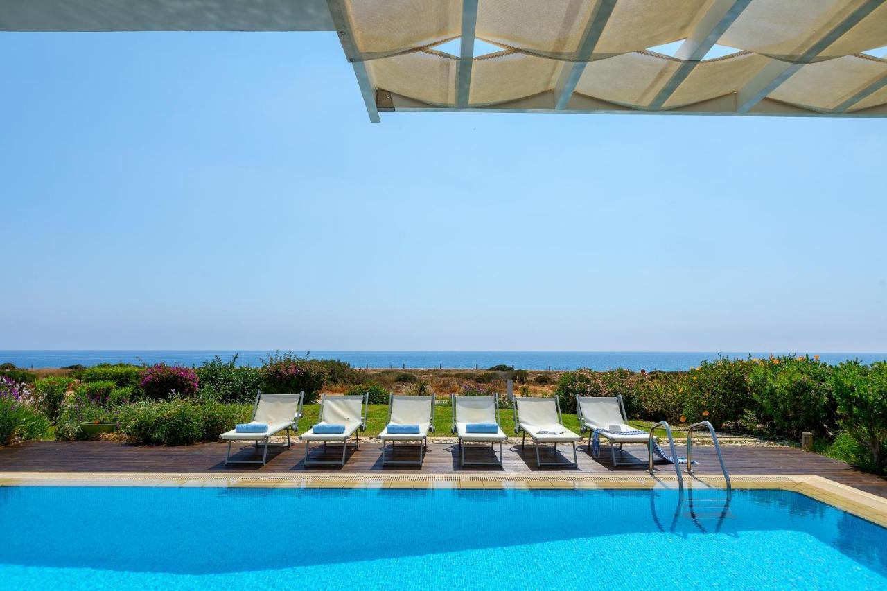 Protaras Beachfront Villa Alia Exterior foto