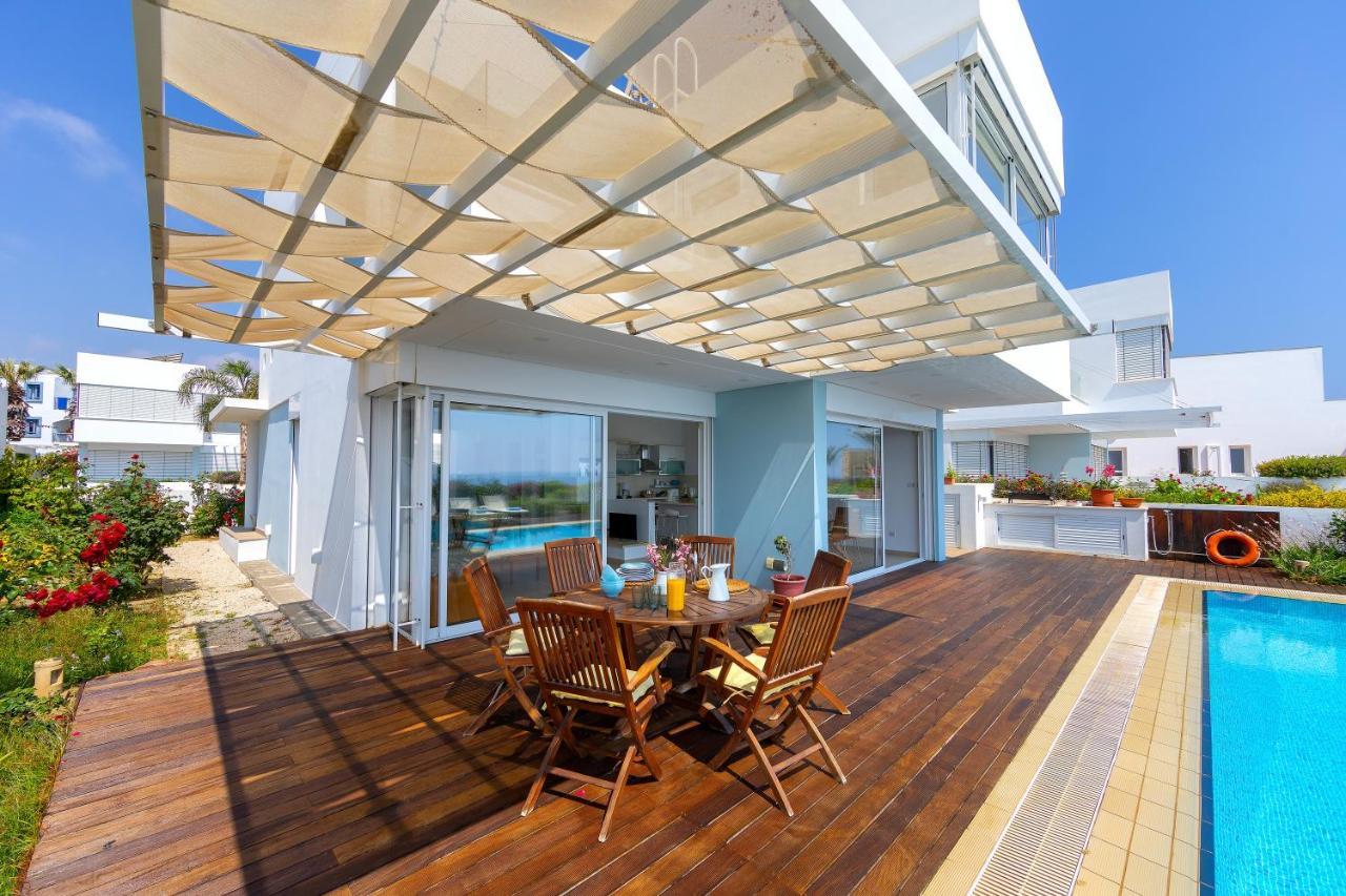 Protaras Beachfront Villa Alia Exterior foto
