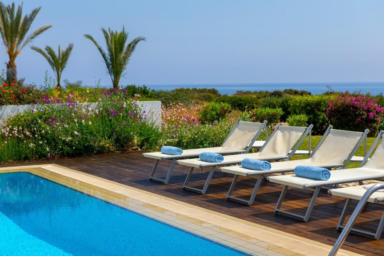 Protaras Beachfront Villa Alia Exterior foto