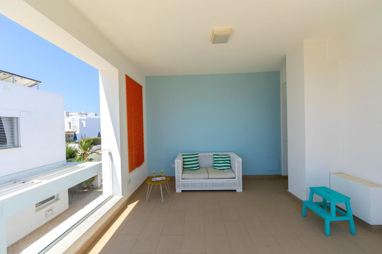 Protaras Beachfront Villa Alia Exterior foto