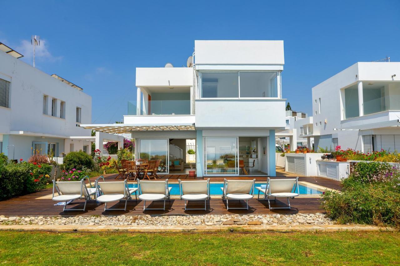 Protaras Beachfront Villa Alia Exterior foto