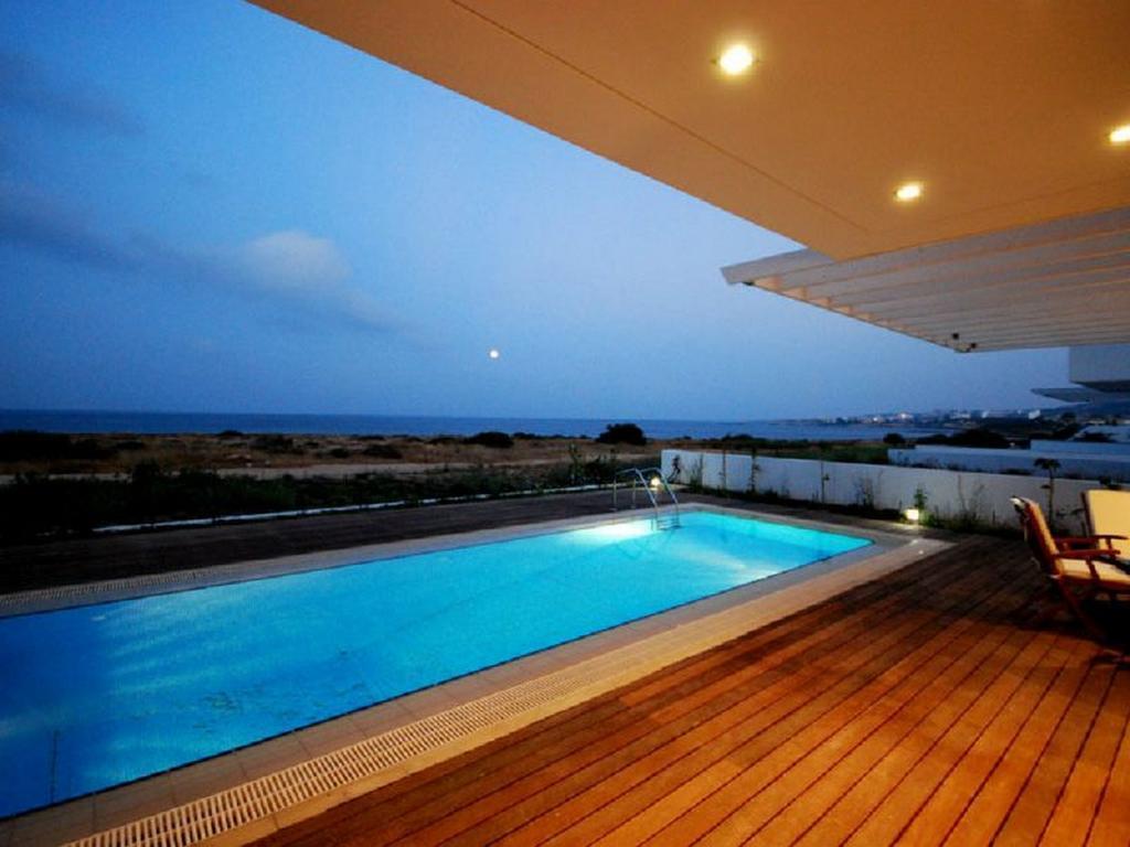 Protaras Beachfront Villa Alia Exterior foto